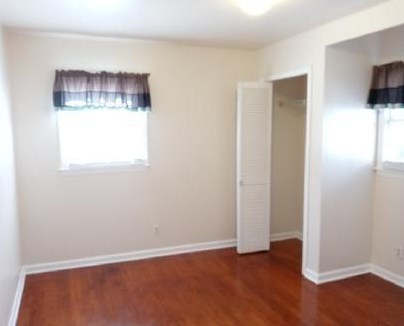 4384 York Rd, Atlanta GA  30337-4838 exterior