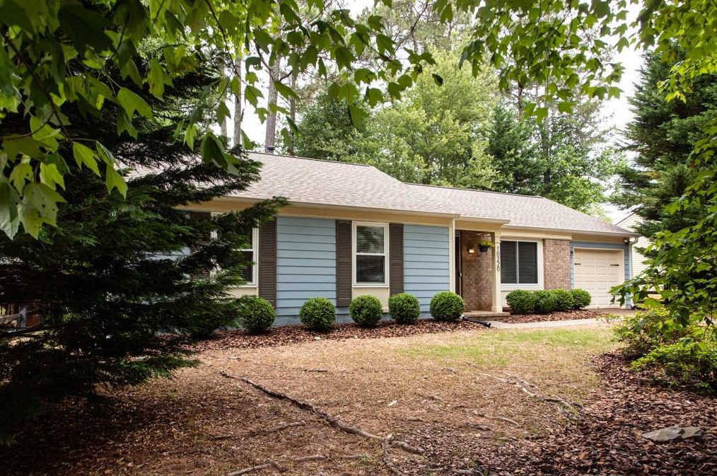 10220 Rillridge Ct, Alpharetta, GA 30022-8564