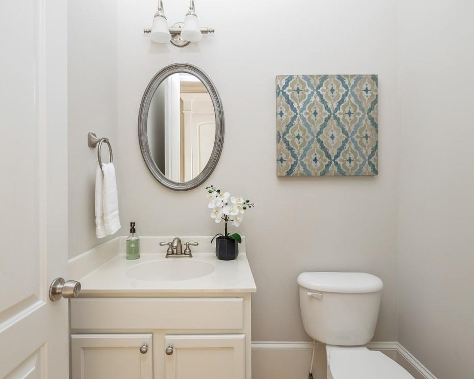 103 Candler Pointe Way, Decatur GA  30030-4400 exterior