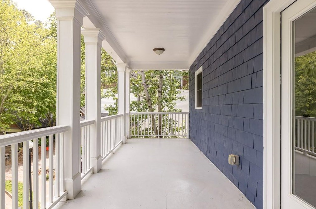 103 Candler Pointe Way, Decatur GA  30030-4400 exterior