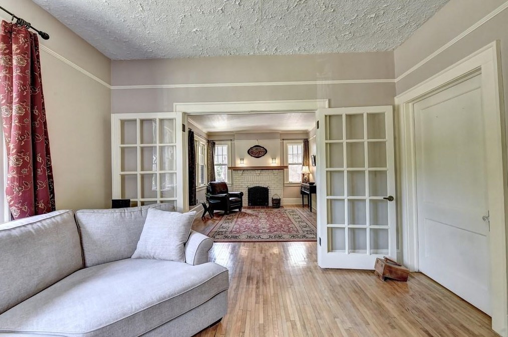 202 Feld Ave, Decatur GA  30030-3510 exterior