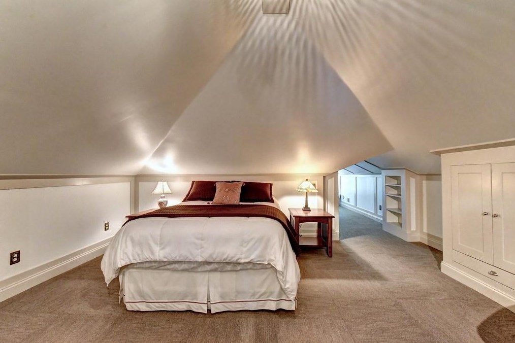 202 Feld Ave, Decatur GA  30030-3510 exterior