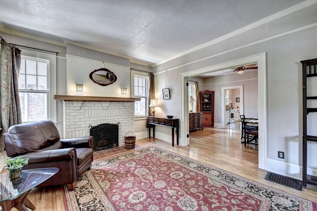 202 Feld Ave, Decatur GA  30030-3510 exterior