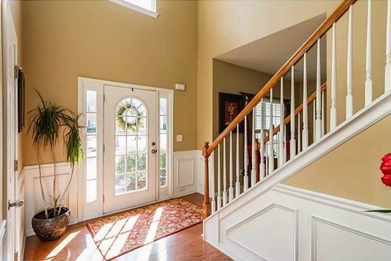 945 Tree Top Dr, Suwanee, GA 30024