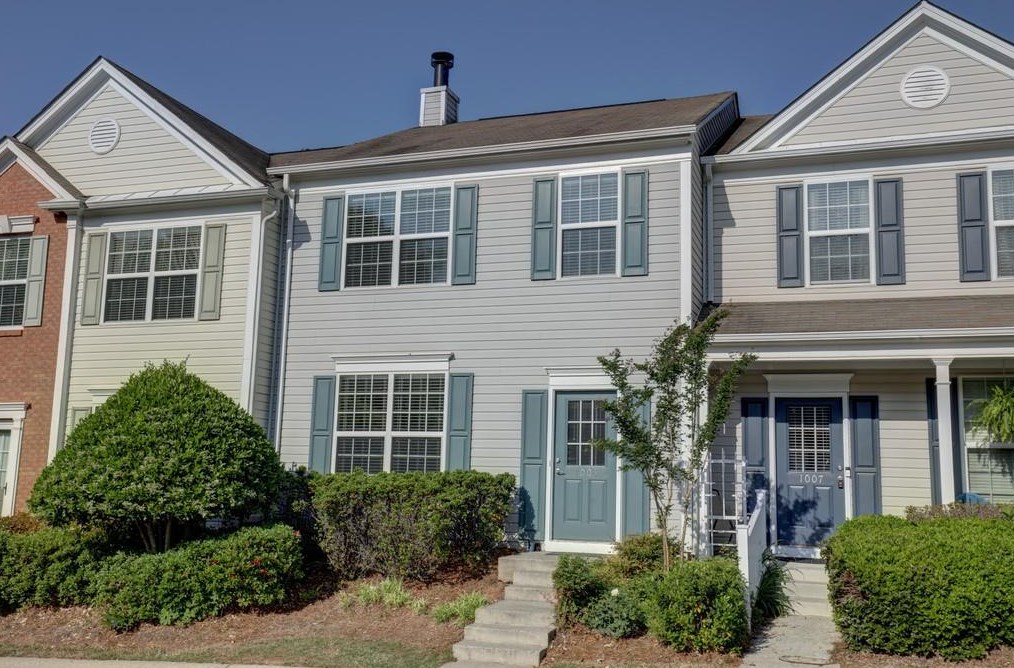 1005 Annazanes Ct, Alpharetta, GA 30004