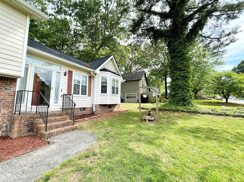 8613 Stone Creek Ct, Douglasville, GA 30135-1667