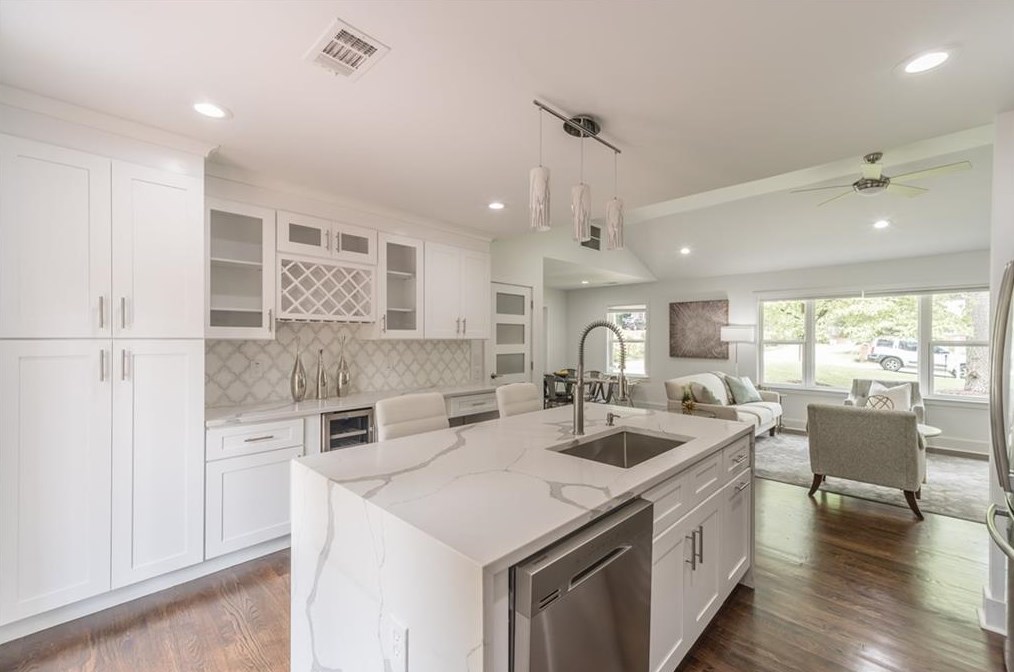 2113 Trailwood Rd, Decatur GA 30032-5339 exterior