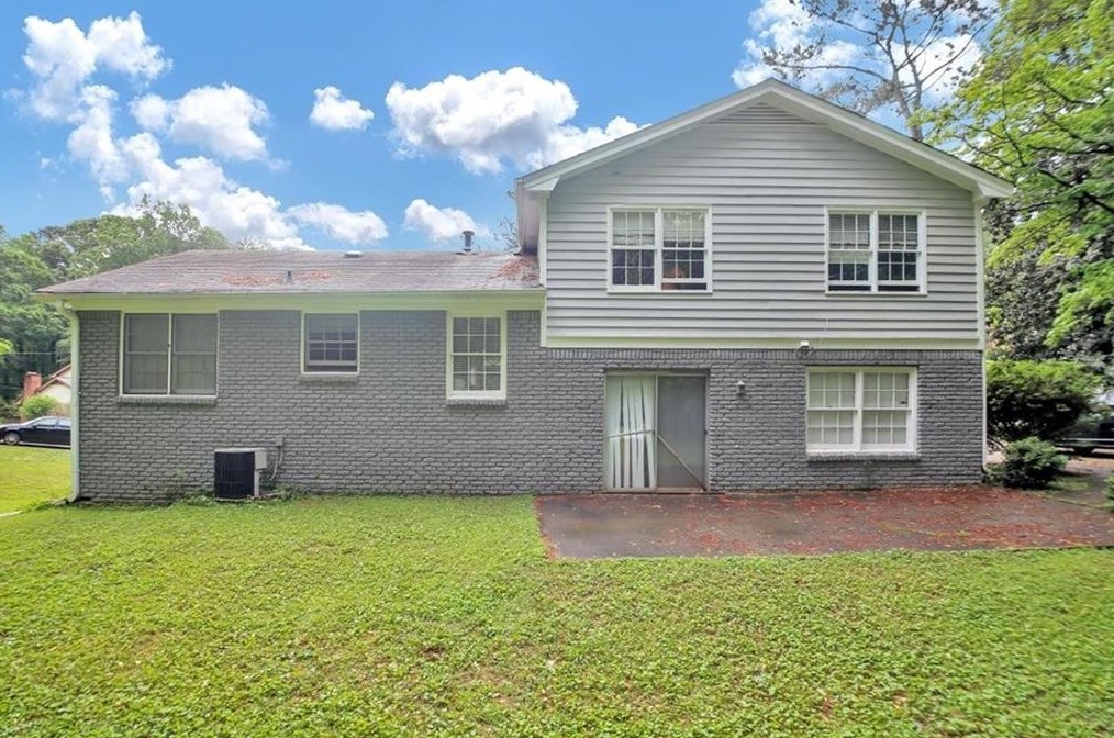 4429 Luxembourg Way, Decatur GA  30034-5433 exterior