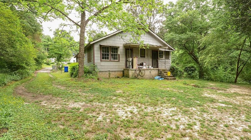 4135 Tell Rd, Atlanta, GA 30331-5917