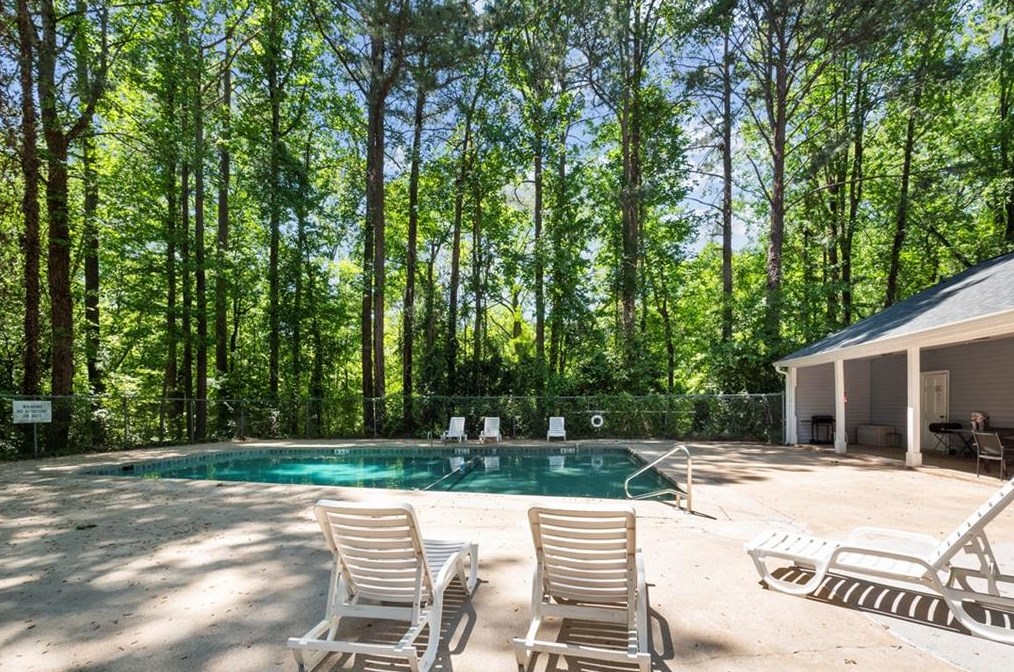 819 Heritage Sq, Decatur GA  30033-4178 exterior