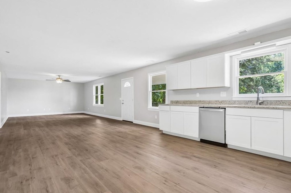 110 Kenmorland Cir, Calhoun GA  30701-3114 exterior