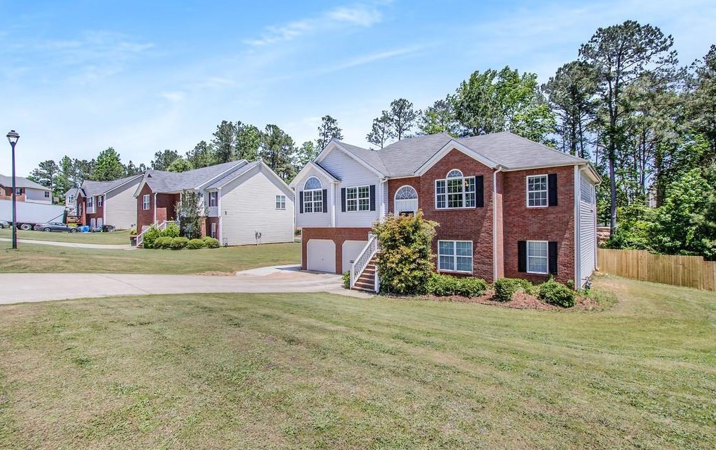 3701 Auger Trl, Douglasville, GA 30135-8246
