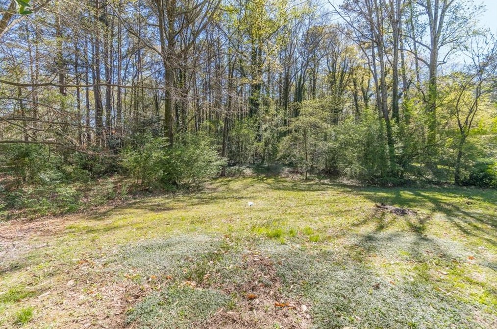 2537 Coralwood Dr, Decatur GA  30033-1333 exterior