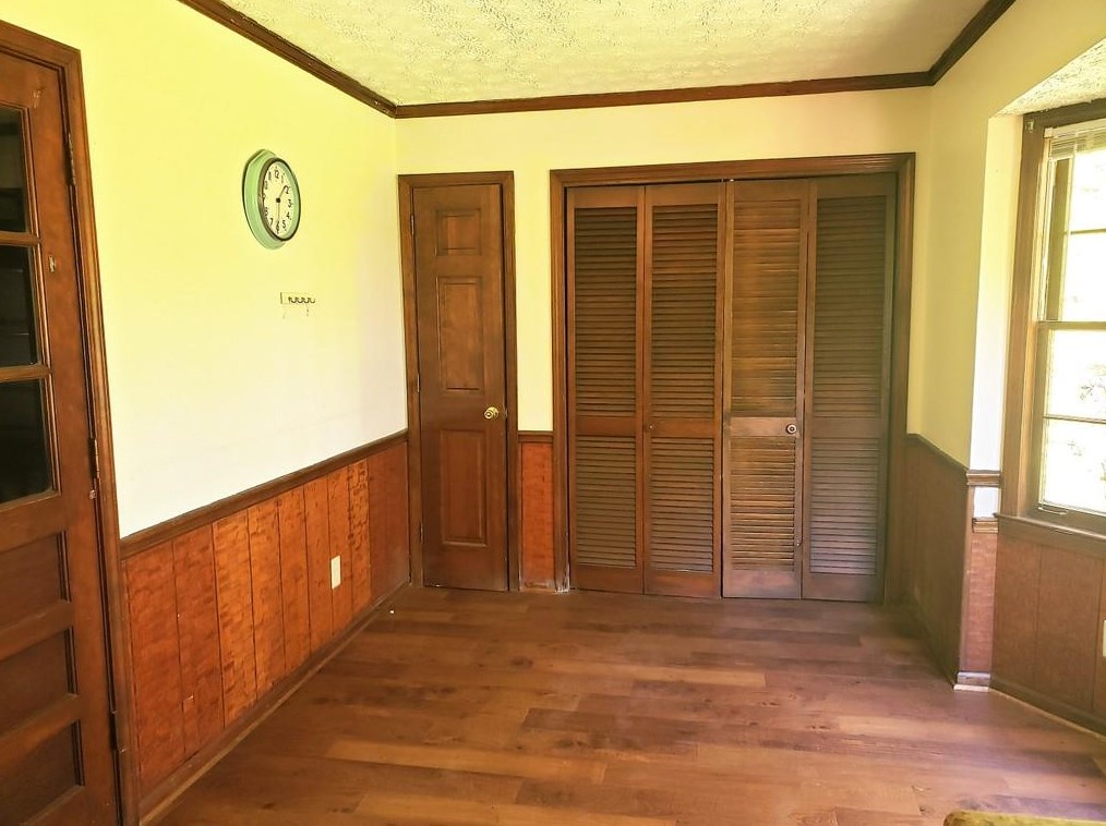 2116 Tudor Castle Cir, Decatur GA  30035-2158 exterior