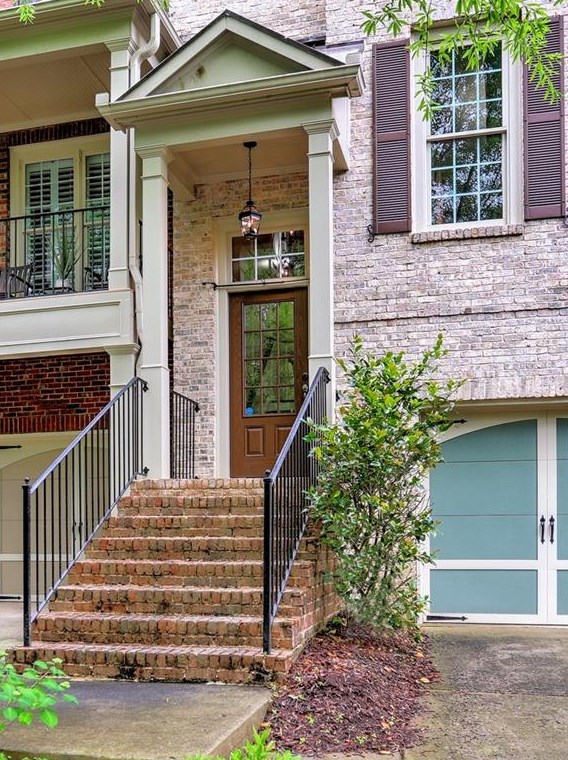 1030 Eagle Rdg, Roswell, GA 30076-1827