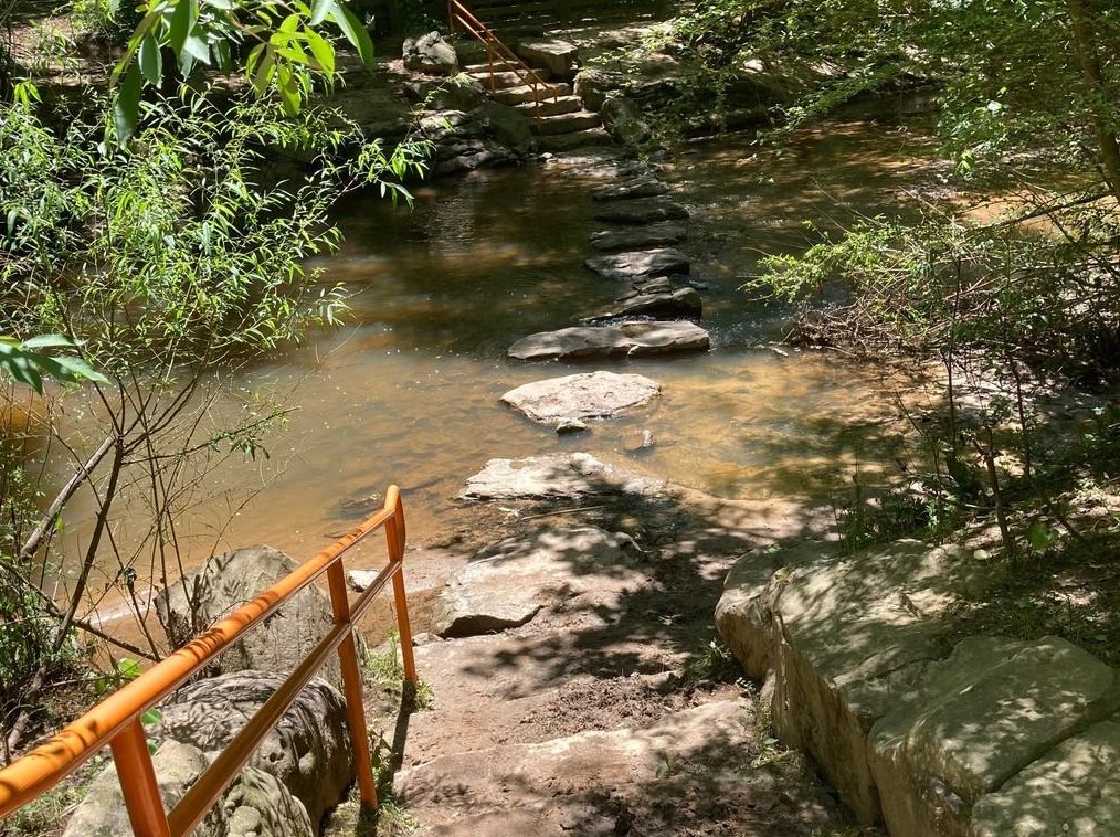 1110 Moorestown Cir, Decatur GA  30033-2733 exterior