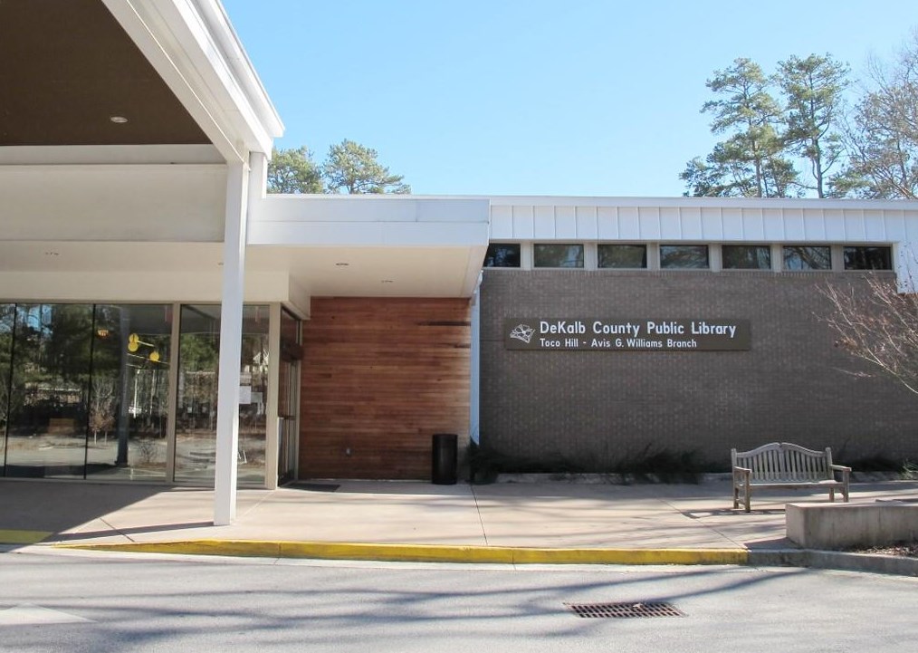 1110 Moorestown Cir, Decatur GA  30033-2733 exterior