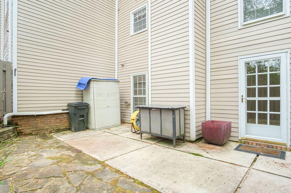 1110 Moorestown Cir, Decatur GA  30033-2733 exterior