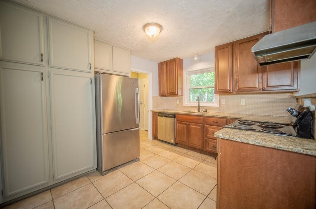 1766 Austin Dr, Decatur GA  30032-4803 exterior