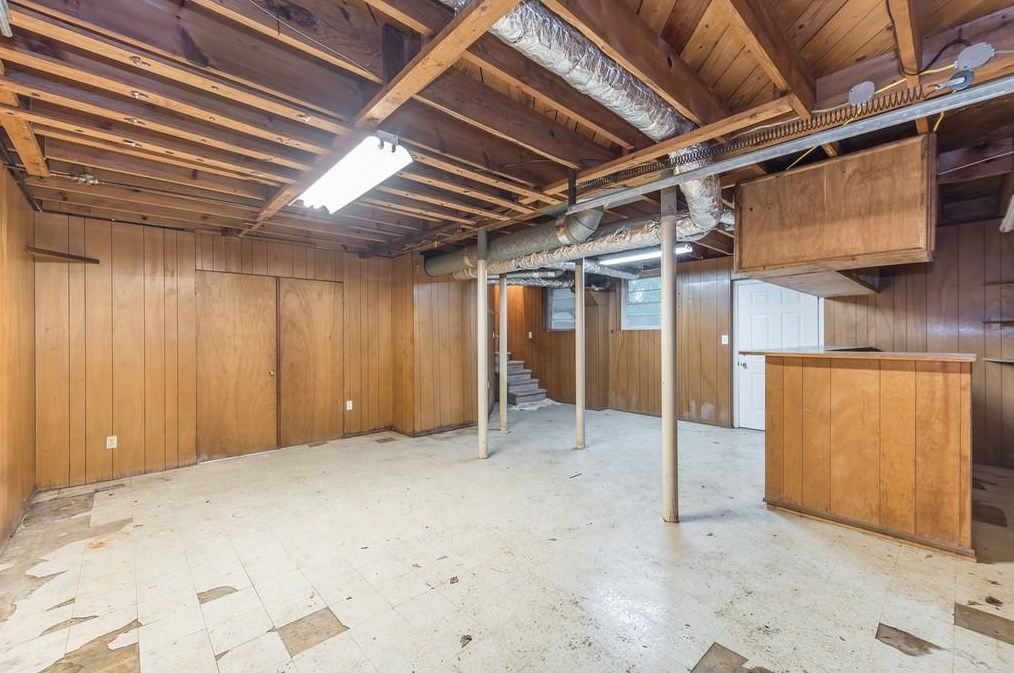 203 Pineland Dr, Smyrna GA  30082-2736 exterior