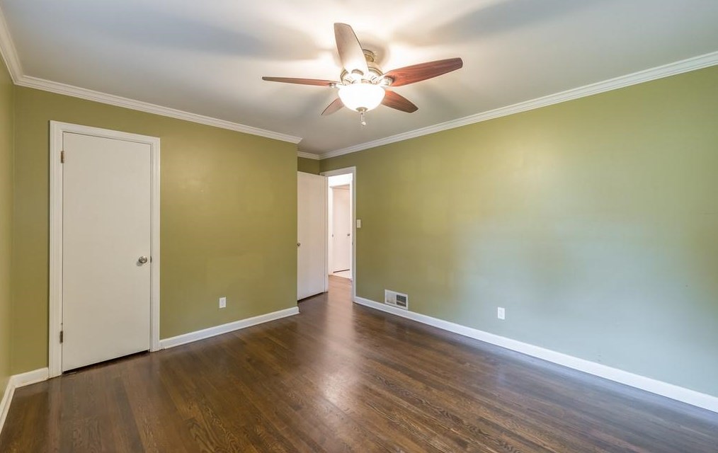 203 Pineland Dr, Smyrna GA  30082-2736 exterior