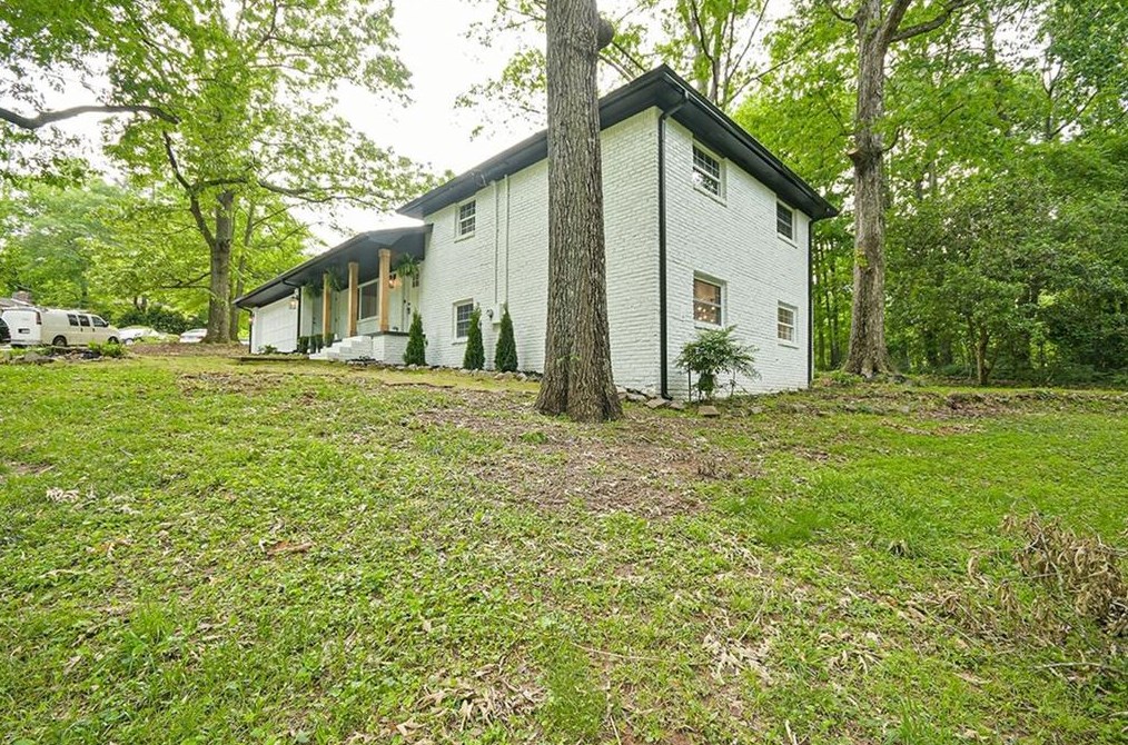 1998 Barberrie Ln, Decatur GA  30032-3916 exterior