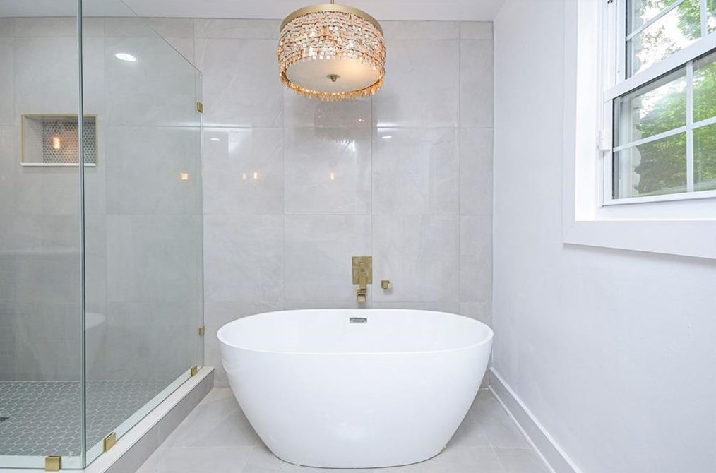 1998 Barberrie Ln, Decatur GA  30032-3916 exterior