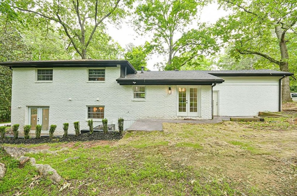 1998 Barberrie Ln, Decatur GA  30032-3916 exterior