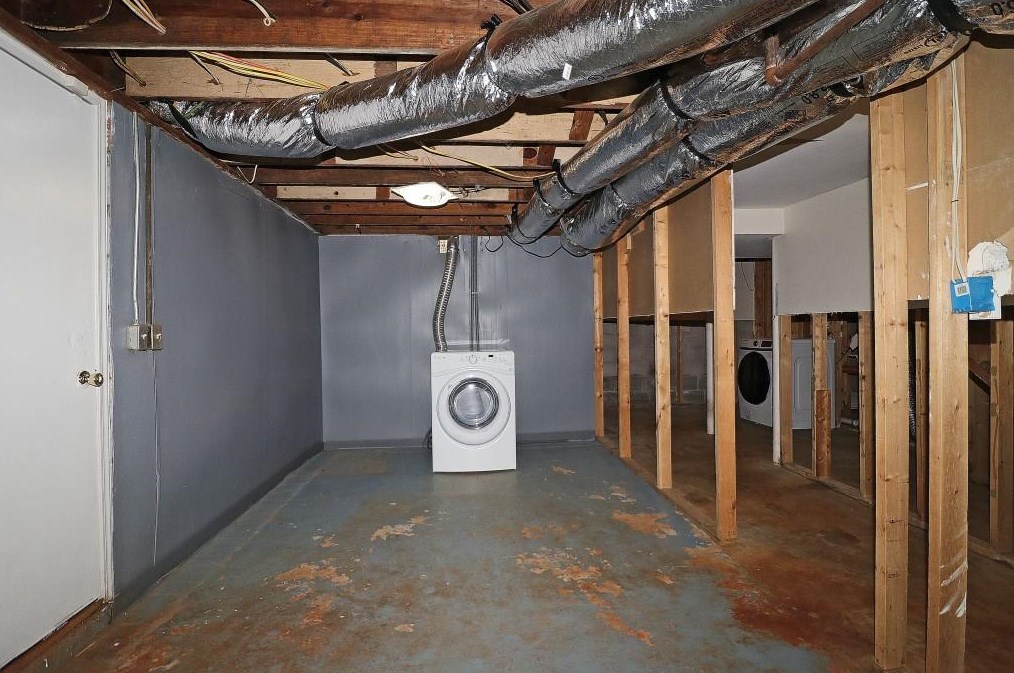 3430 Elgin Dr, Decatur GA  30032-4707 exterior