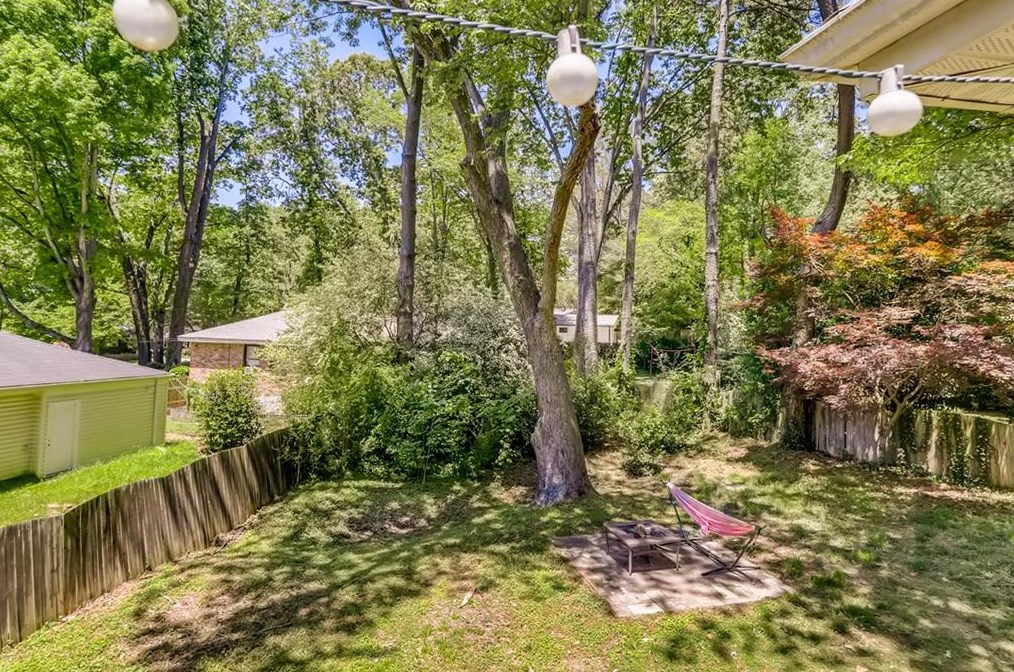 2539 Warwick Cir, Atlanta GA  30345-1631 exterior