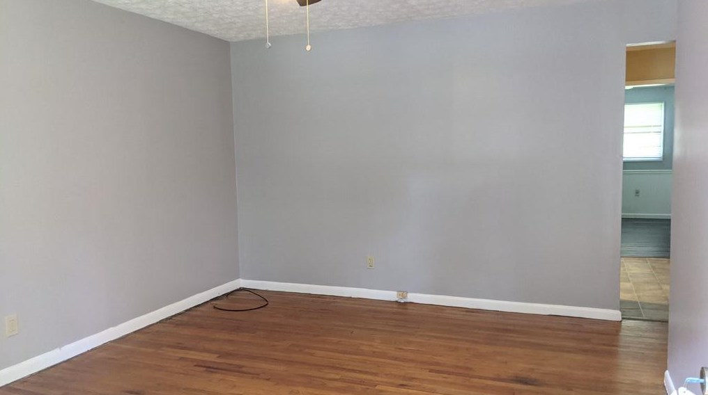 828 Verona Dr, Clarkston, GA 30021