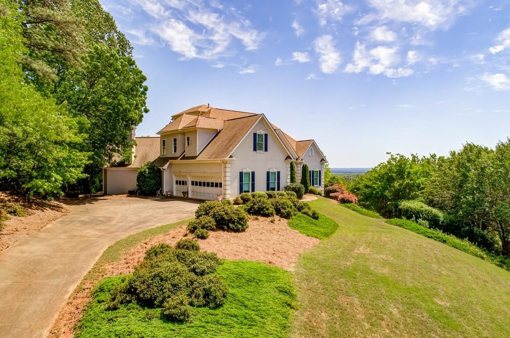 527 Schofield Dr, Powder Springs, GA 30127-4360