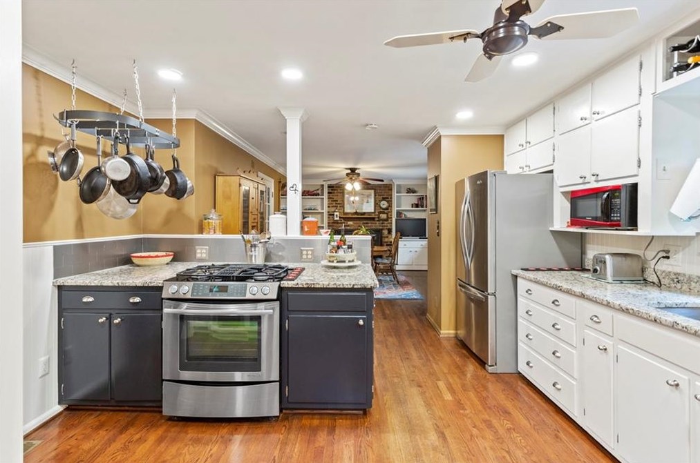 1175 Mclendon Dr, Decatur GA  30033-3918 exterior