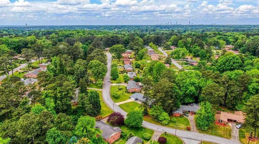 2324 Springside Ln, Decatur GA  30032-6835 exterior