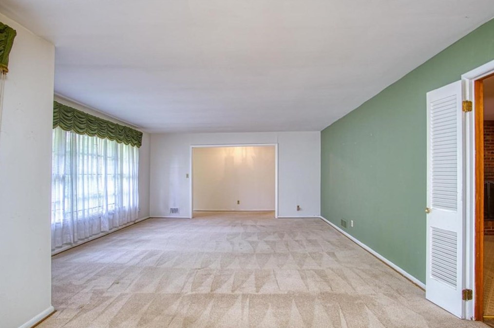 2324 Springside Ln, Decatur GA  30032-6835 exterior