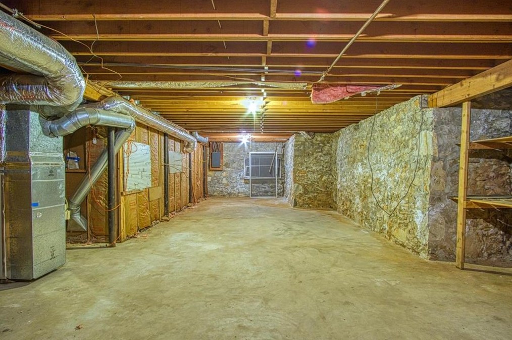 2324 Springside Ln, Decatur GA  30032-6835 exterior