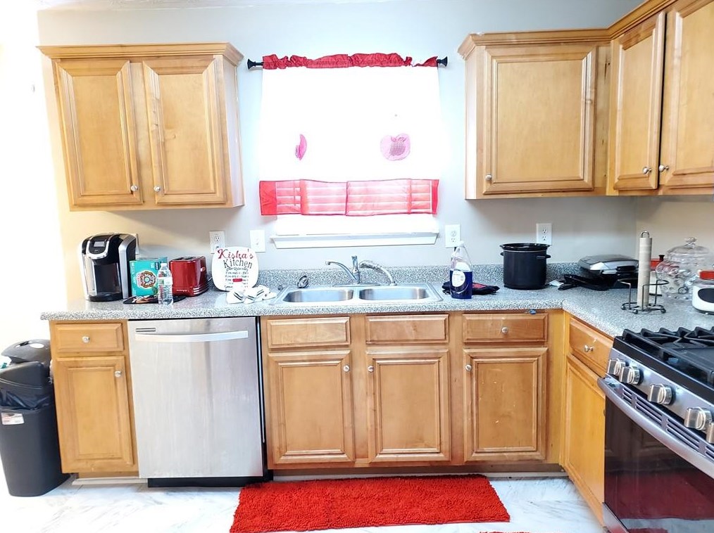 2876 Spence Ct, Dacula GA  30019-2195 exterior