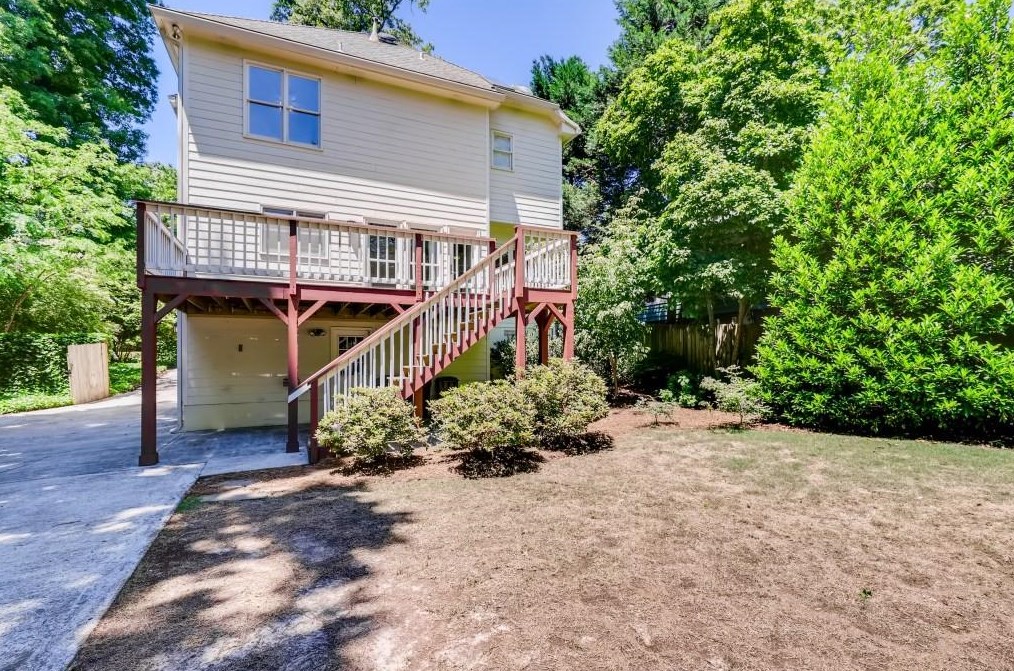 550 Candler St, Decatur GA 30030-4457 exterior