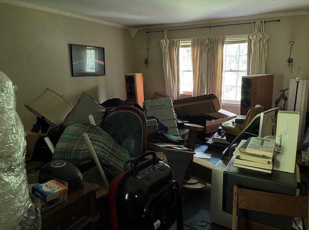 2742 Spicer Ln, Decatur GA  30033-2927 exterior