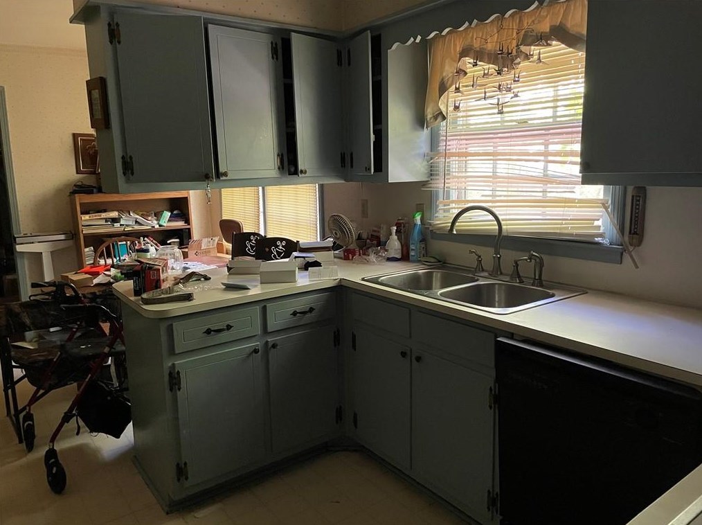 2742 Spicer Ln, Decatur GA  30033-2927 exterior