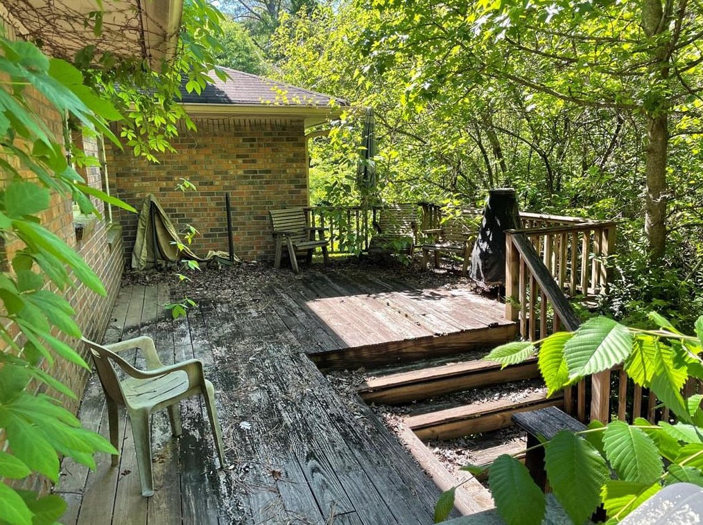 2742 Spicer Ln, Decatur GA  30033-2927 exterior