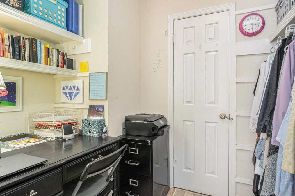 1482 Leafmore Pl, Decatur GA  30033-2023 exterior