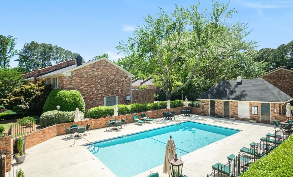 1482 Leafmore Pl, Decatur GA  30033-2023 exterior