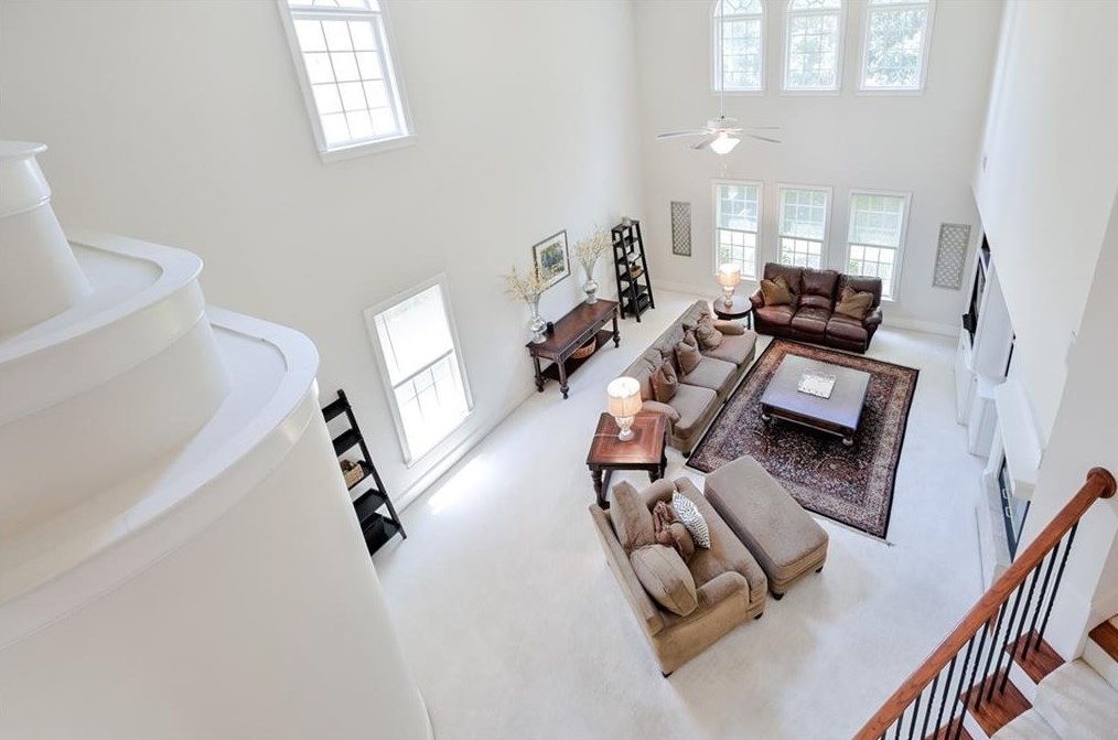 385 Wembley Cir, Atlanta GA  30328-6756 exterior