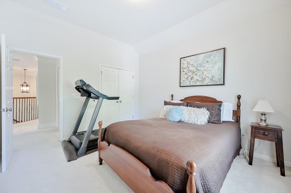385 Wembley Cir, Atlanta GA  30328-6756 exterior