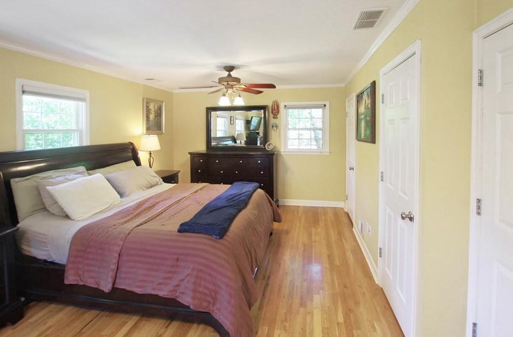 3006 Delcourt Dr, Decatur GA  30033-2407 exterior