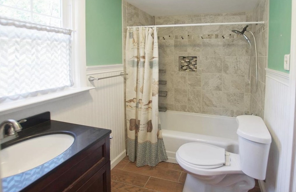 3006 Delcourt Dr, Decatur GA  30033-2407 exterior