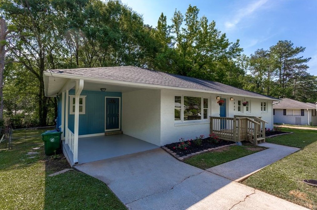 1860 Derrill Dr, Decatur, GA 30032