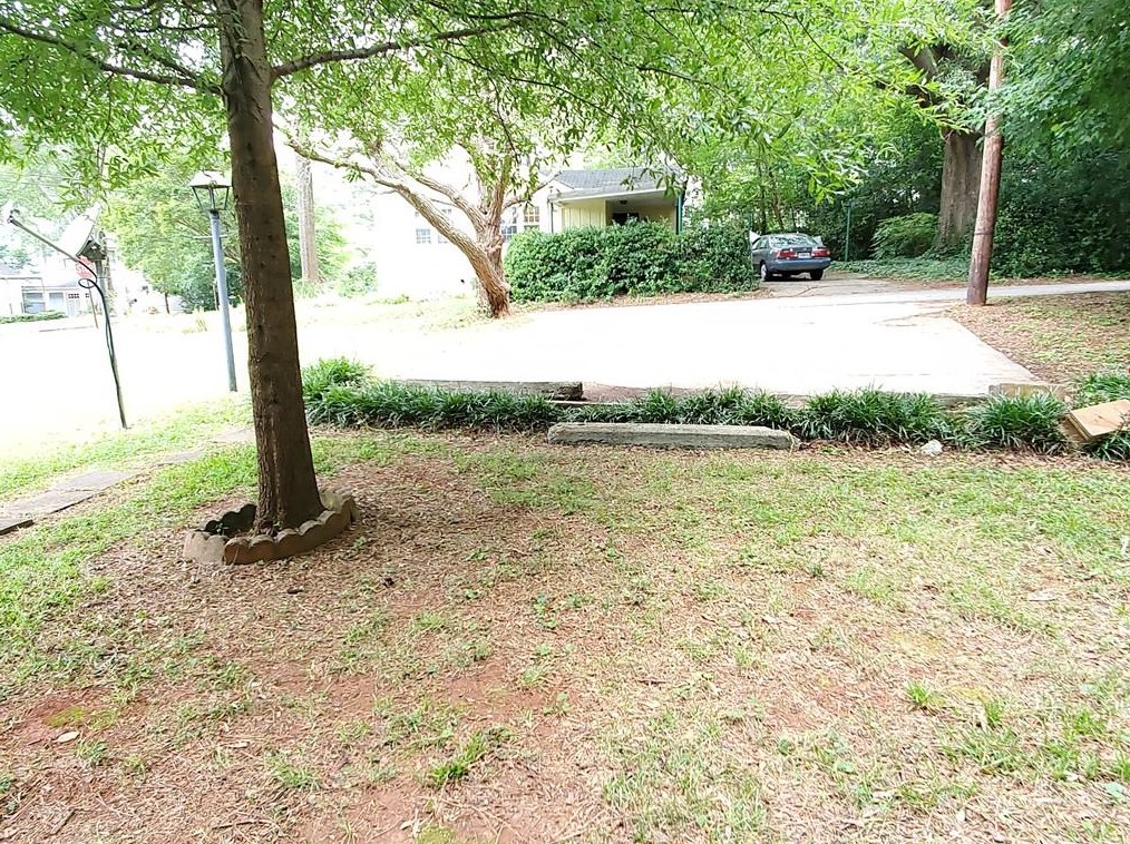 760 Brown Pl, Decatur GA  30030-3909 exterior