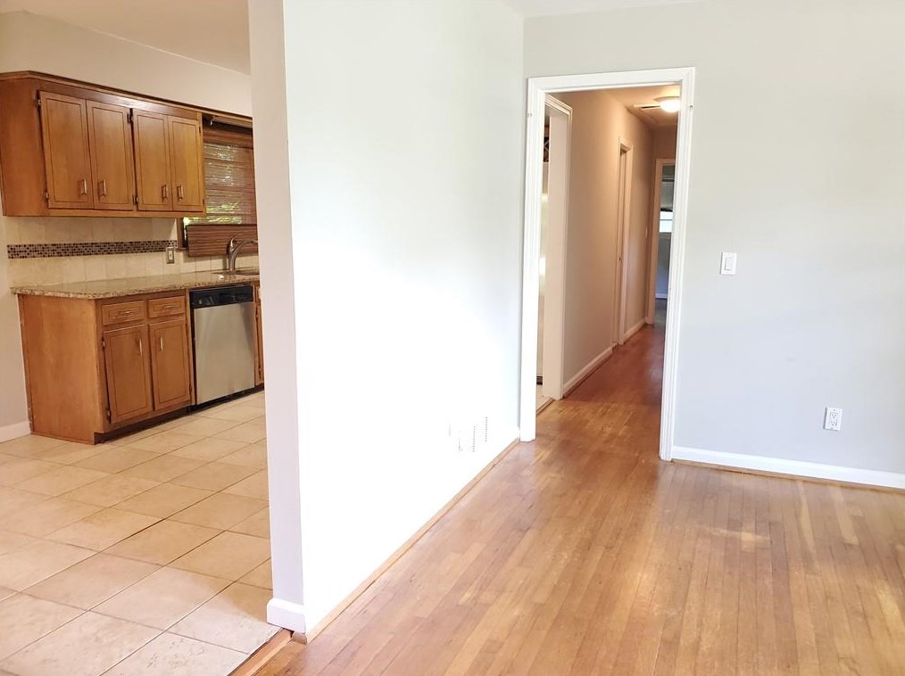 760 Brown Pl, Decatur GA  30030-3909 exterior